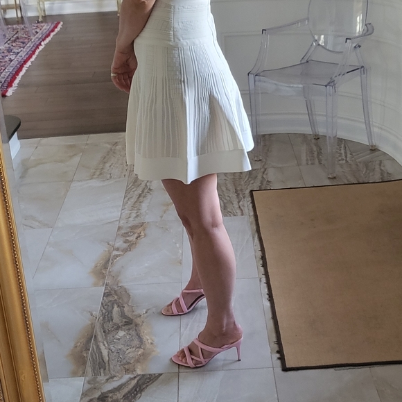 White fit and flare Herve Leger dress - Picture 4 of 6